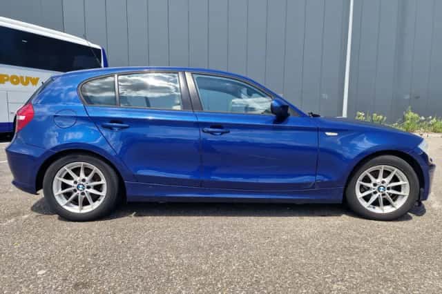 BMW 1-Serie (2011) thumbnail 4