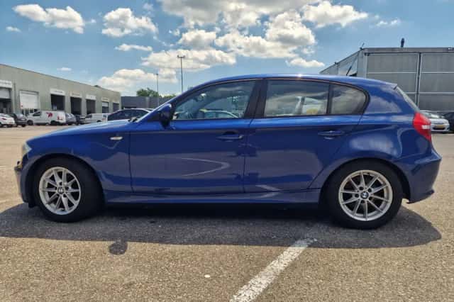 BMW 1-Serie (2011) thumbnail 5