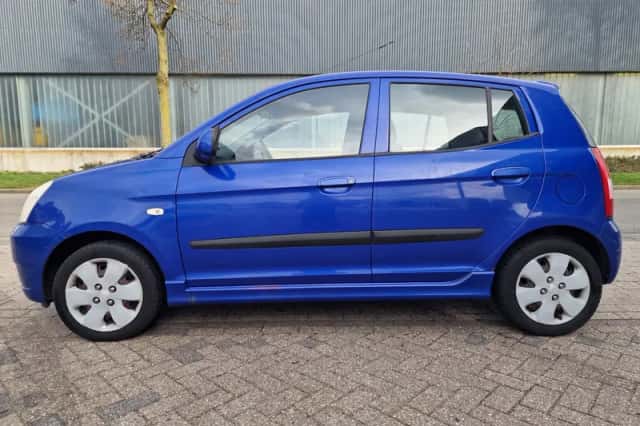 Kia Picanto (2006) thumbnail 5