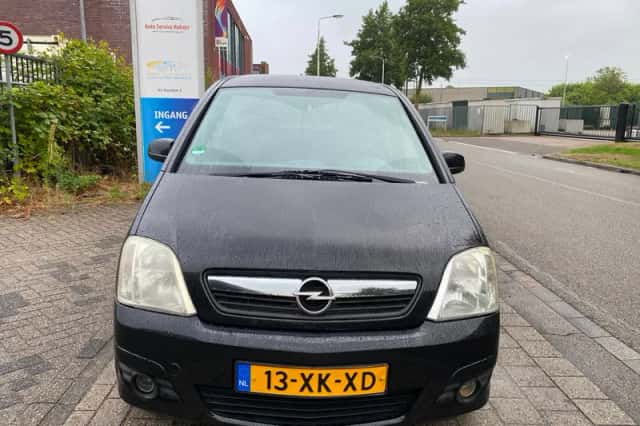 Opel Meriva (2007) thumbnail 2