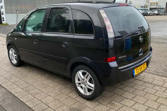 Opel Meriva (2007) thumbnail 4