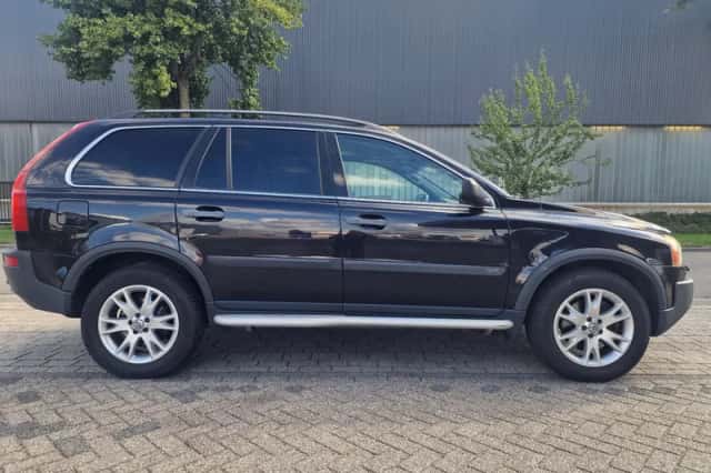 Volvo XC90 (2004) thumbnail 4