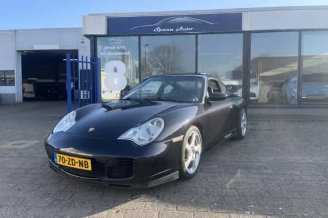 Porsche 911 (2002) thumbnail 1