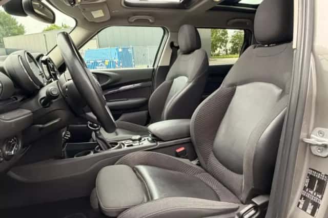 MINI Clubman (2018) thumbnail 5