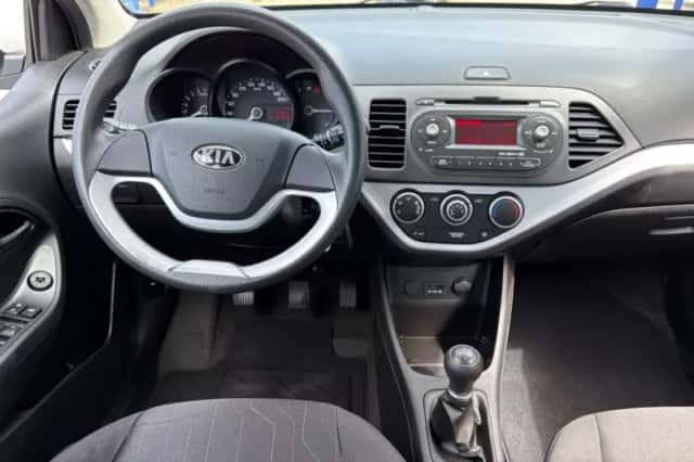 Kia Picanto (2012) thumbnail 2