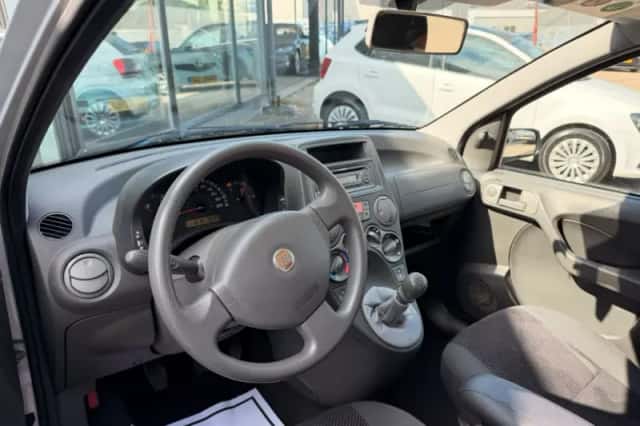 Fiat Panda (2009) thumbnail 2