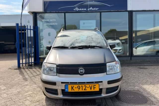 Fiat Panda (2009) thumbnail 3