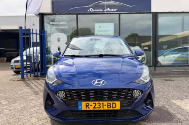 Hyundai i10 (2022) thumbnail 4