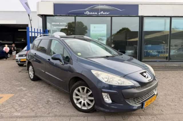 Peugeot 308 (2008) thumbnail 5