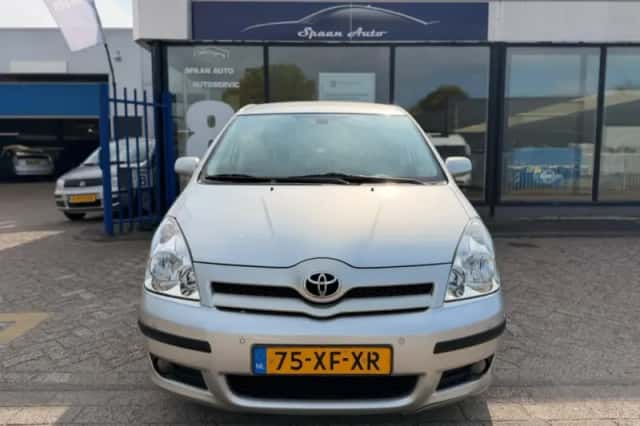 Toyota Verso (2007) thumbnail 4