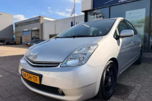 Toyota Prius (2006) thumbnail 6