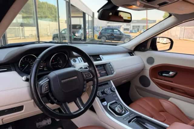 Land Rover Range Rover Evoque (2013) thumbnail 2
