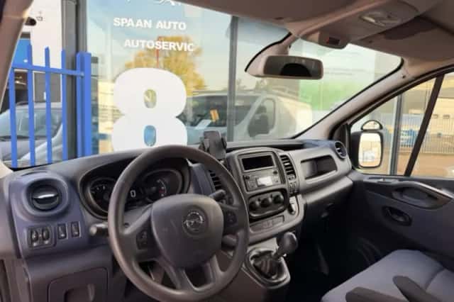 Opel Vivaro (2018) thumbnail 2