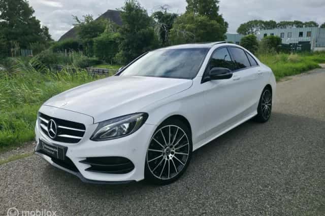 Mercedes-Benz C-Klasse (2018) thumbnail 1