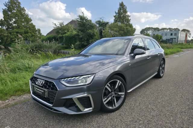 Audi A4 (2020) thumbnail 1