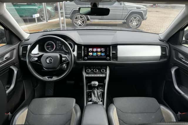 Škoda Kodiaq (2022) thumbnail 2