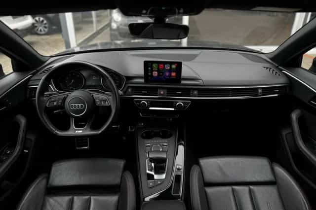 Audi A4 (2018) thumbnail 2