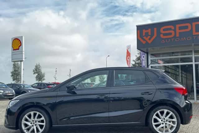 SEAT Ibiza (2022) thumbnail 3