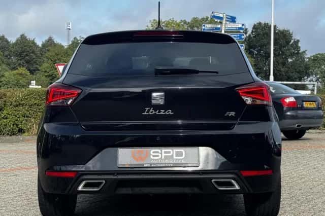 SEAT Ibiza (2022) thumbnail 5