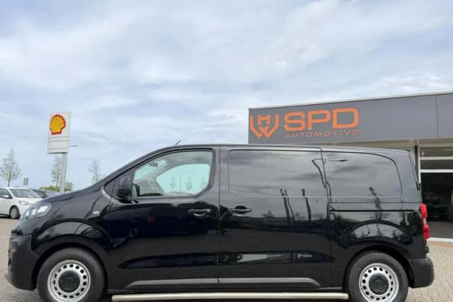 Opel Vivaro (2021) thumbnail 3