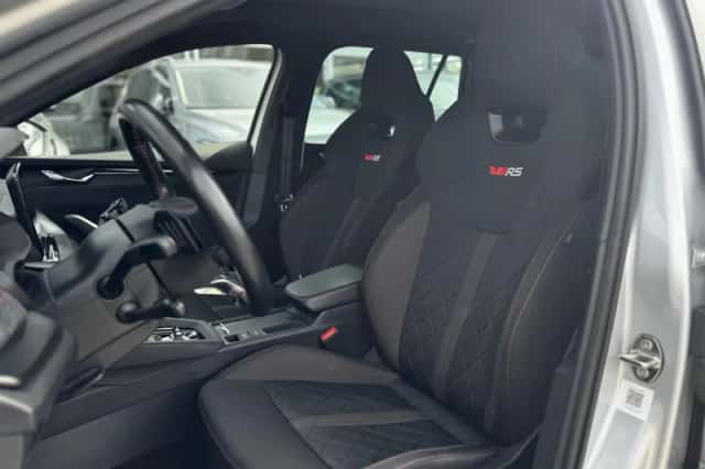 Škoda Octavia (2021) thumbnail 4