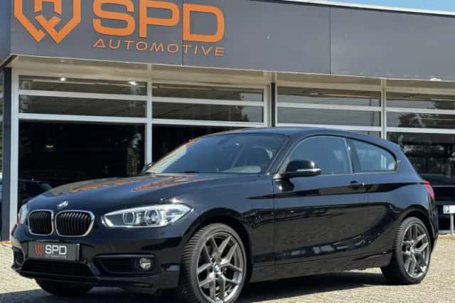 BMW 1-Serie (2018) thumbnail 1