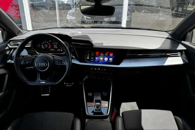 Audi A3 (2022) thumbnail 2