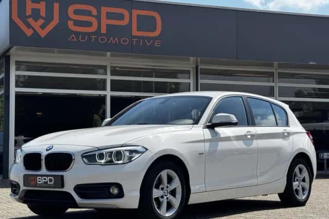 BMW 1-Serie (2016) thumbnail 1