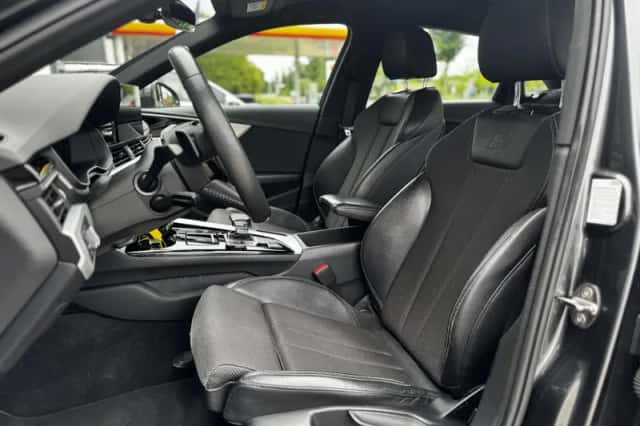 Audi A4 (2020) thumbnail 4