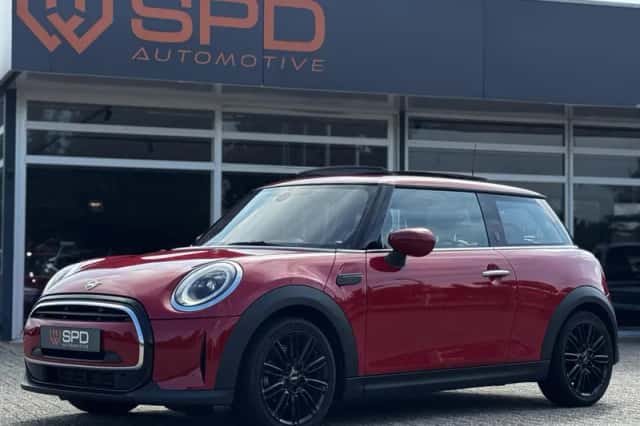 MINI One (2022) thumbnail 1