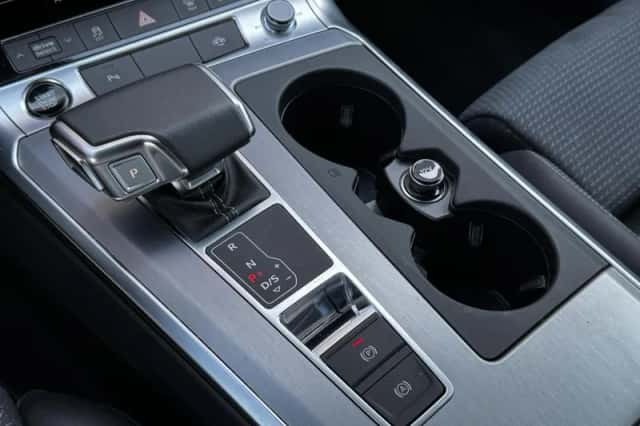 Audi A6 (2022) thumbnail 6