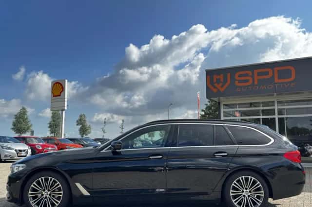 BMW 5-Serie (2018) thumbnail 3