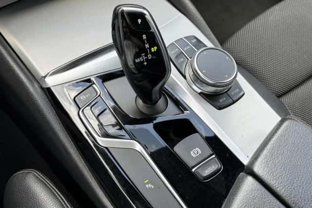 BMW 5-Serie (2018) thumbnail 6