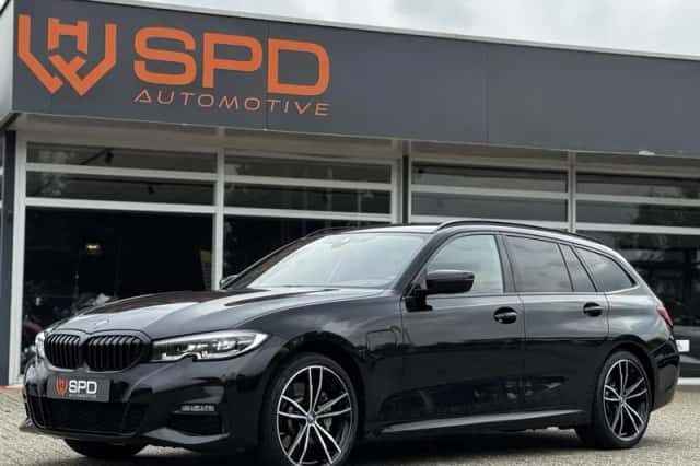 BMW 3-Serie (2022) thumbnail 1