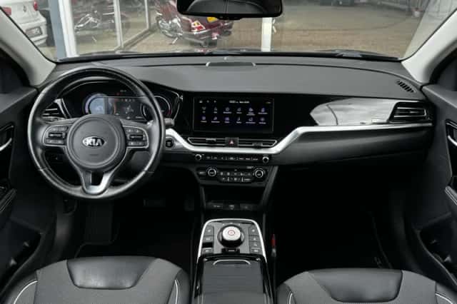 Kia Niro EV (2021) thumbnail 2