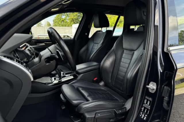 BMW X3 (2018) thumbnail 4
