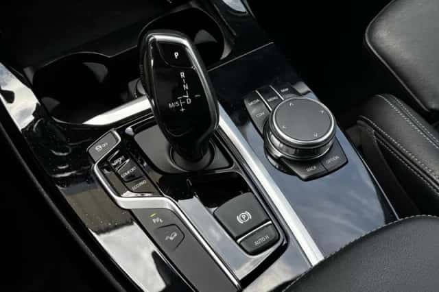 BMW X3 (2018) thumbnail 6