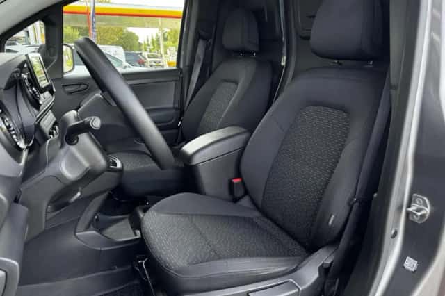 Mercedes-Benz Citan (2024) thumbnail 4