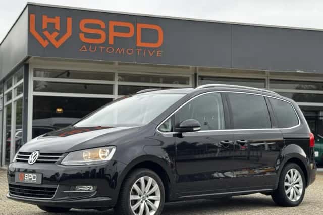 Volkswagen Sharan (2013) thumbnail 1