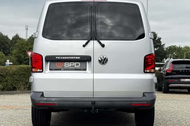 Volkswagen Transporter (2021) thumbnail 5