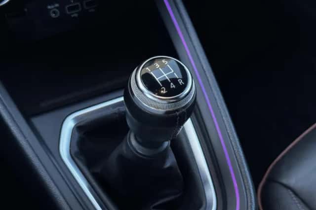 Renault Clio (2020) thumbnail 6