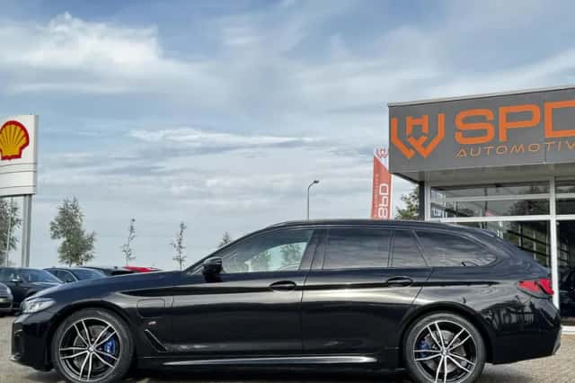 BMW 5-Serie (2021) thumbnail 3