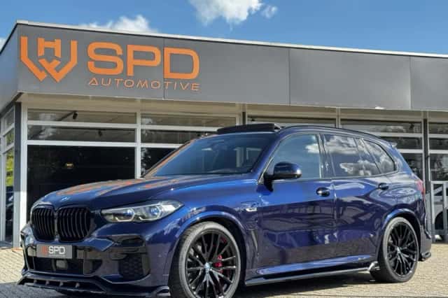 BMW X5 (2023) thumbnail 1