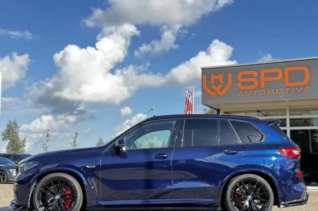 BMW X5 (2023) thumbnail 3