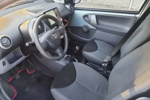 Toyota Aygo (2006) thumbnail 6