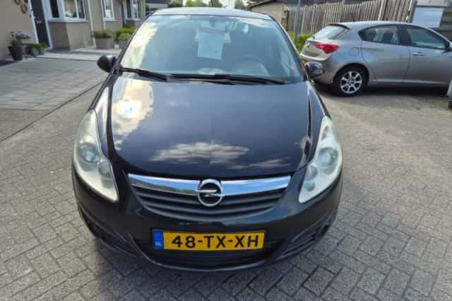 Opel Corsa (2007) thumbnail 2