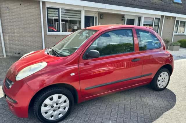 Nissan Micra (2005) thumbnail 1