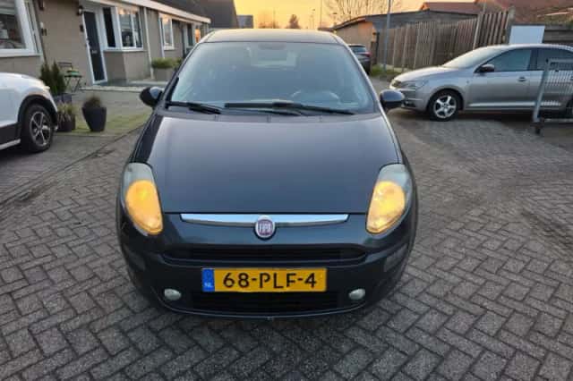 Fiat Punto Evo (2011) thumbnail 2