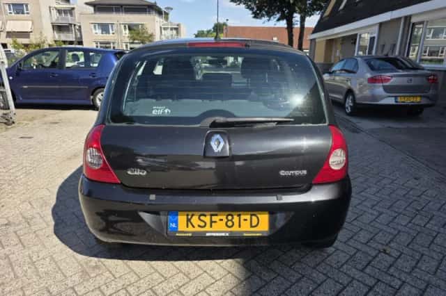 Renault Clio (2012) thumbnail 5