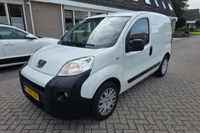 Peugeot Bipper (2011) thumbnail 1